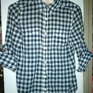 Plaid black and white button down shirt